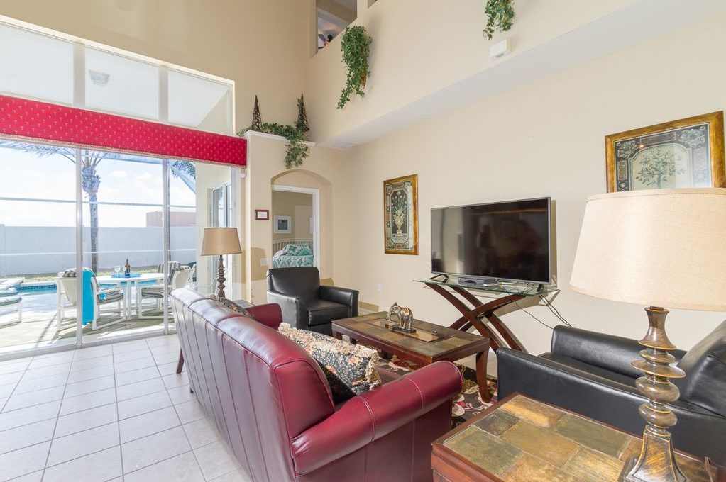 5 bedrooms house - only 5 minutes away from Disney's Animal Kingdom near to Celebration - Kissimmee Florida (1)