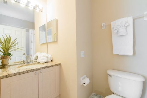 5 bedrooms house - only 5 minutes away from Disney's Animal Kingdom near to Celebration - Kissimmee Florida (8)