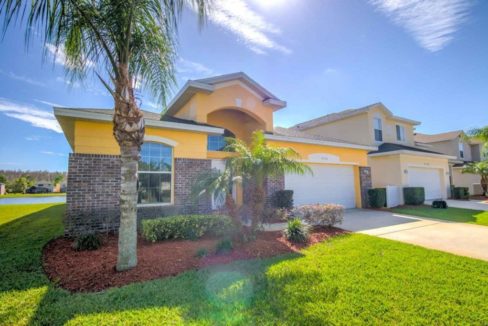 5 bedrooms property in Crystal Cave - Poinciana - Florida (1)