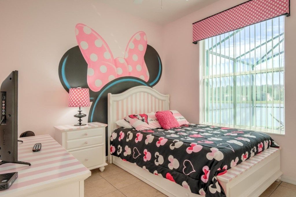 5 bedrooms property in Crystal Cave - Poinciana - Florida (11)