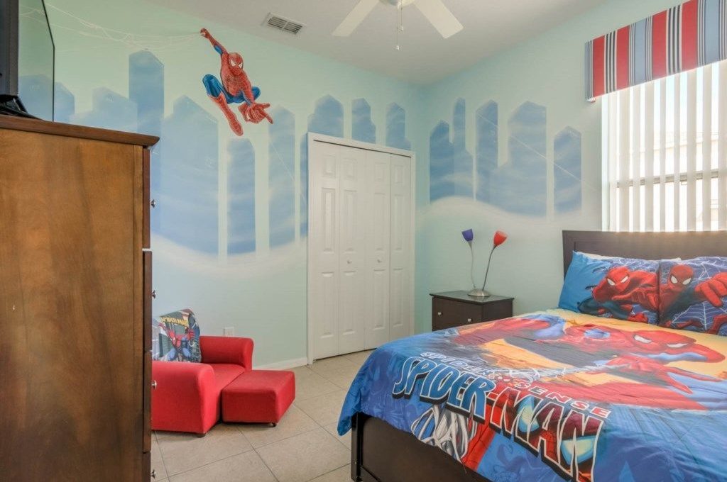 5 bedrooms property in Crystal Cave - Poinciana - Florida (13)