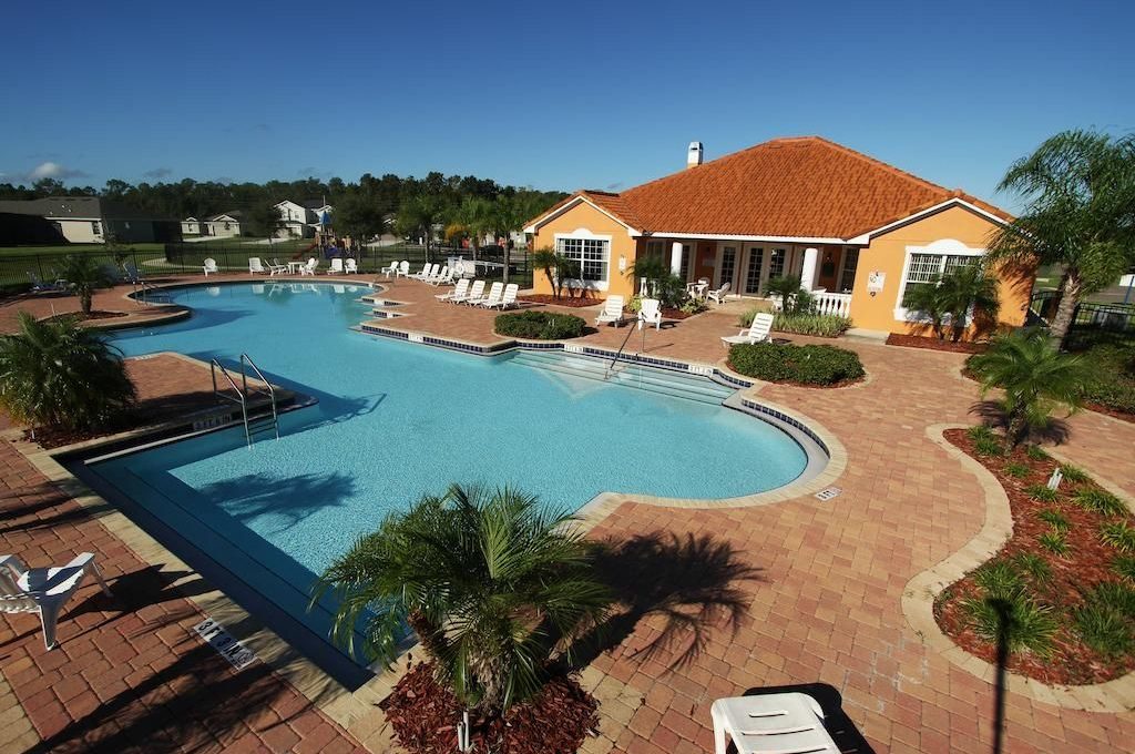 5 bedrooms property in Crystal Cave - Poinciana - Florida (15)