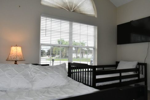 5 beedroom house in magnolia florida (39)