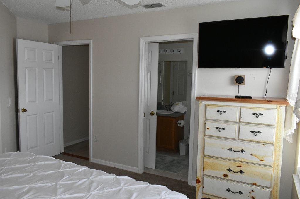 5 beedroom house in magnolia florida (7)