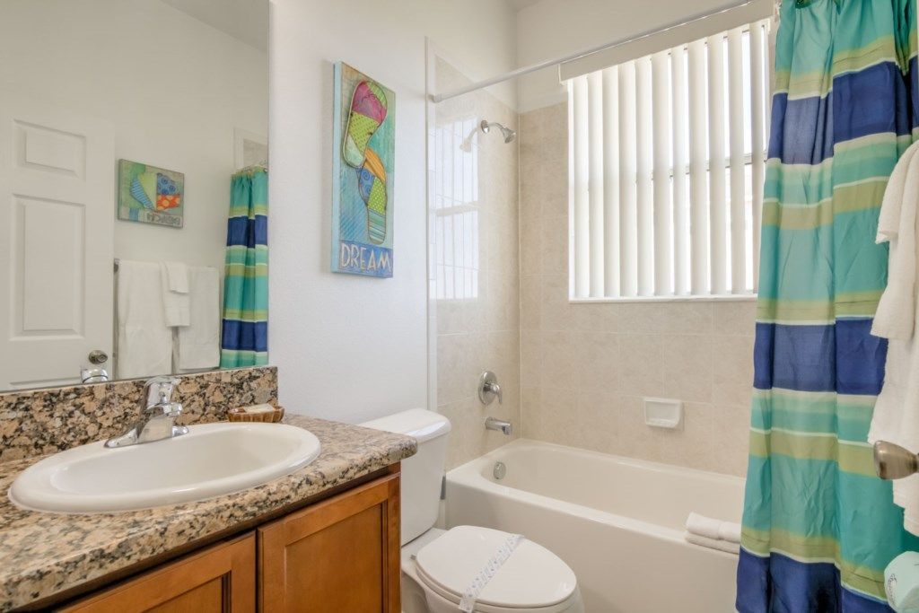 5 bedrooms property in Crystal Cave Poinciana Florida 12 1