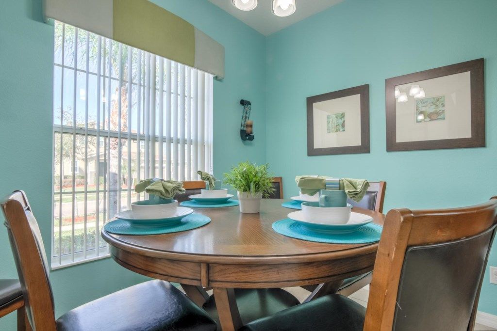 5 bedrooms property in Crystal Cave Poinciana Florida 14 1