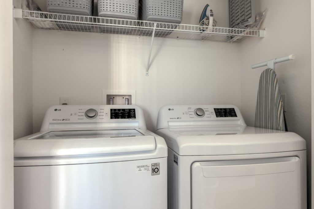 5 bedrooms property in Crystal Cave Poinciana Florida 19 1