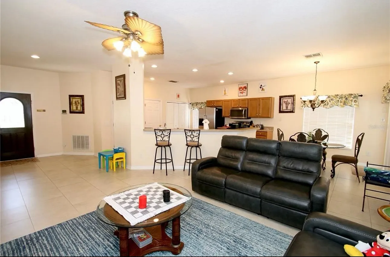 75f308e8136f5edd04ad02ea1a9b4aa8 uncropped_scaled_within_1536_1152